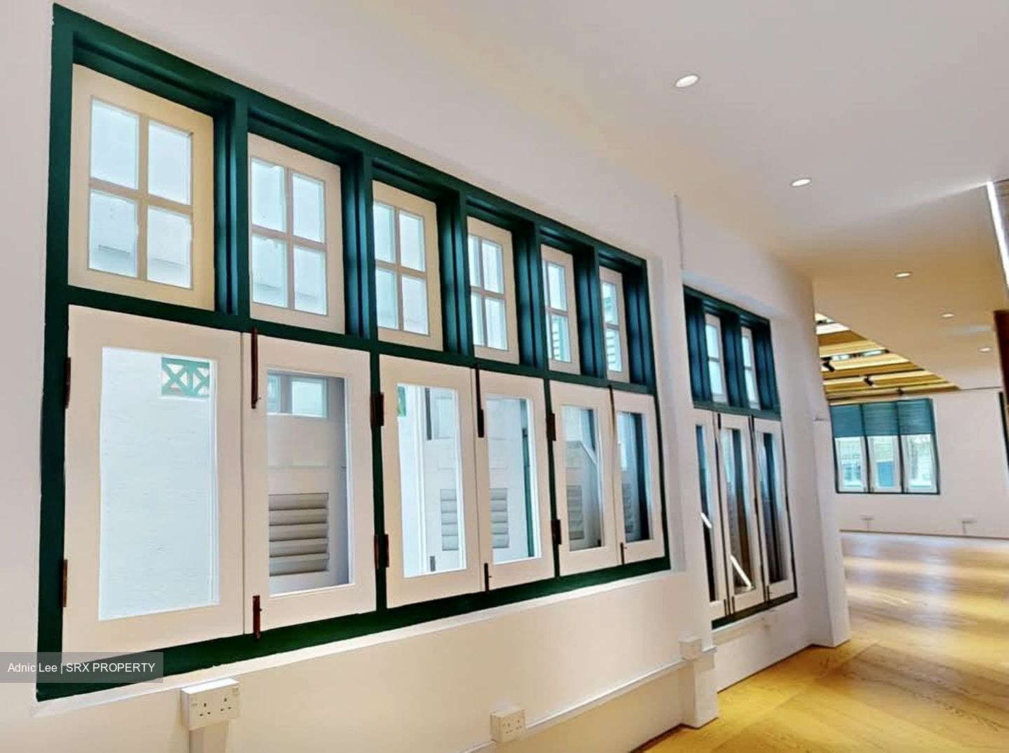 Teo Hong Road (D2), Shop House #570016211